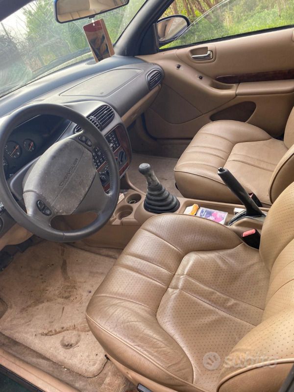 Usata Chrysler Stratus 1996 Verde Berlina