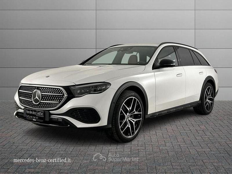 Nuova Mercedes E220 Premium 197 CV (144 kW) 2026 Bianco Station wagon