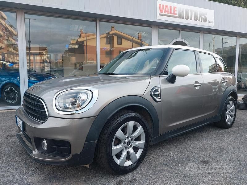 Grigio Usata 2017 Mini Cooper D Countryman Business SUV | 11.500 € (Ottimo prezzo) - Immagine 1/4