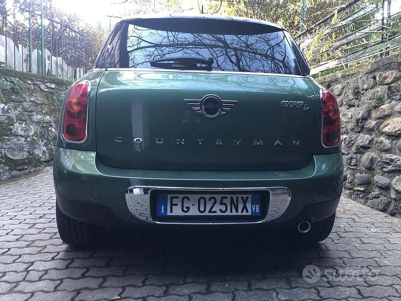 Usata Mini Countryman 111 CV (81 kW) 2016 Verde SUV