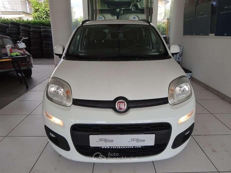 Usata Fiat Panda Lounge 95 CV (69 kW) 2017 Bianco Utilitaria