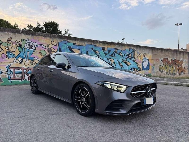 Usata Mercedes A200 Premium 150 CV (110 kW) 2020 Grigio Berlina