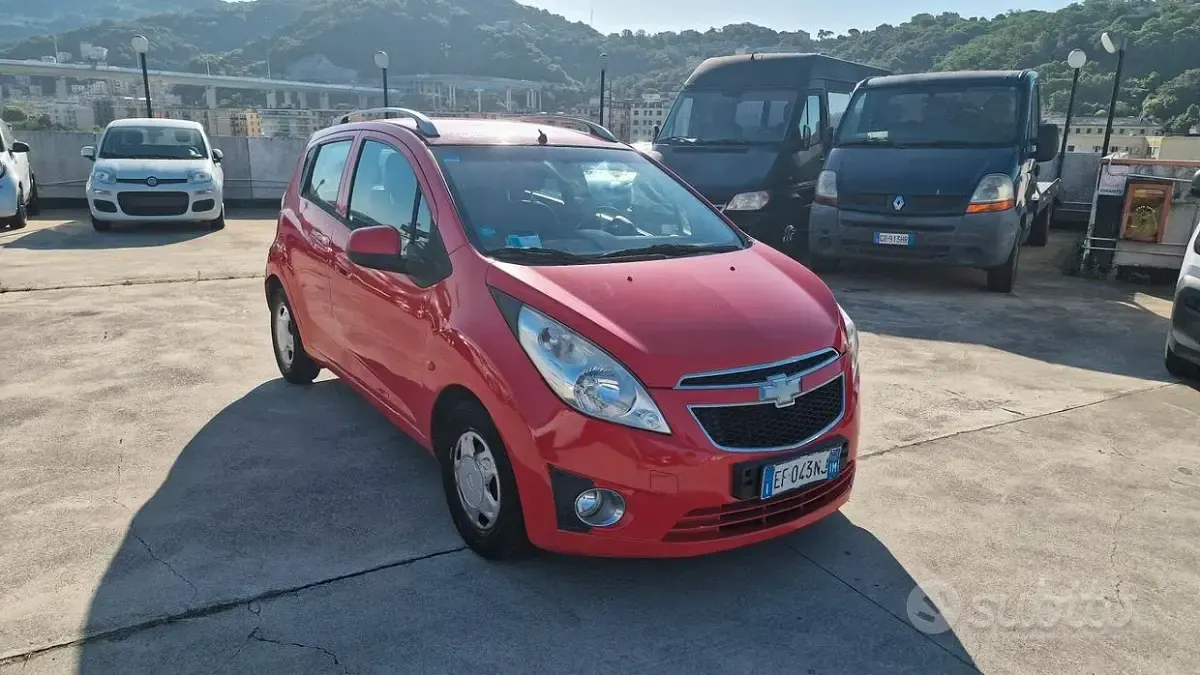 Usata Chevrolet Spark LS 68 CV (50 kW) 2011 Rosso Utilitaria