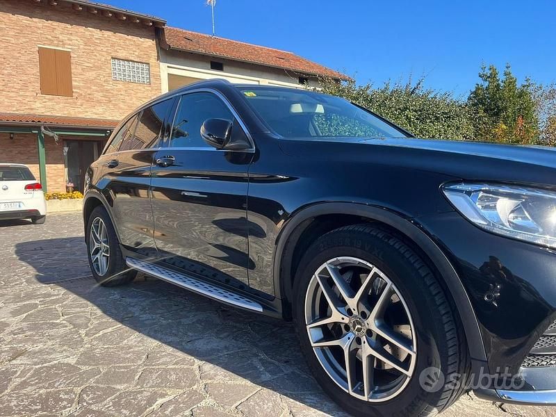 Usata Mercedes GLC220 Executive 170 CV (125 kW) 2018 Nero SUV