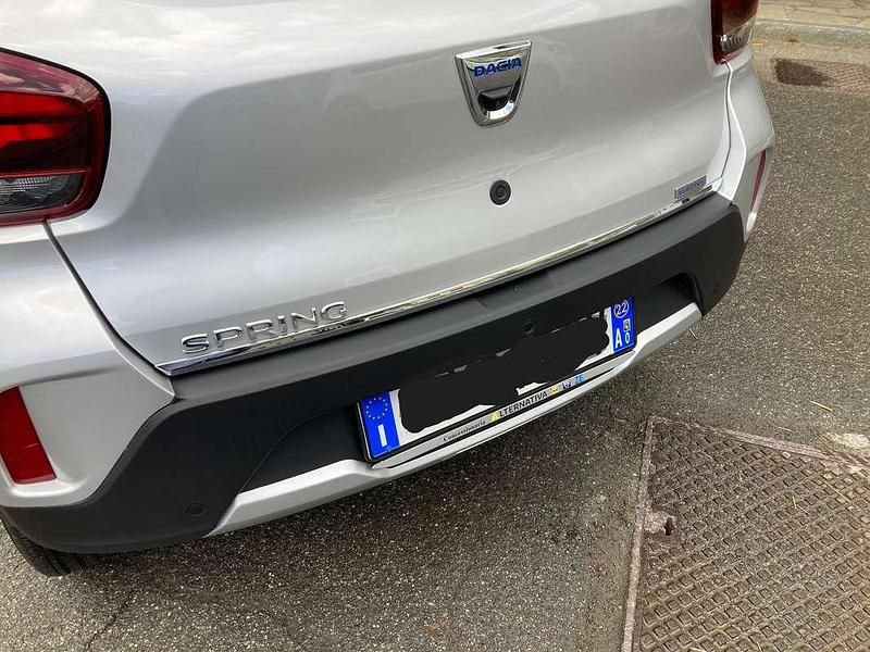 Usata Dacia Spring Comfort Plus 19 kW (26 CV) 2022 Grigio Utilitaria
