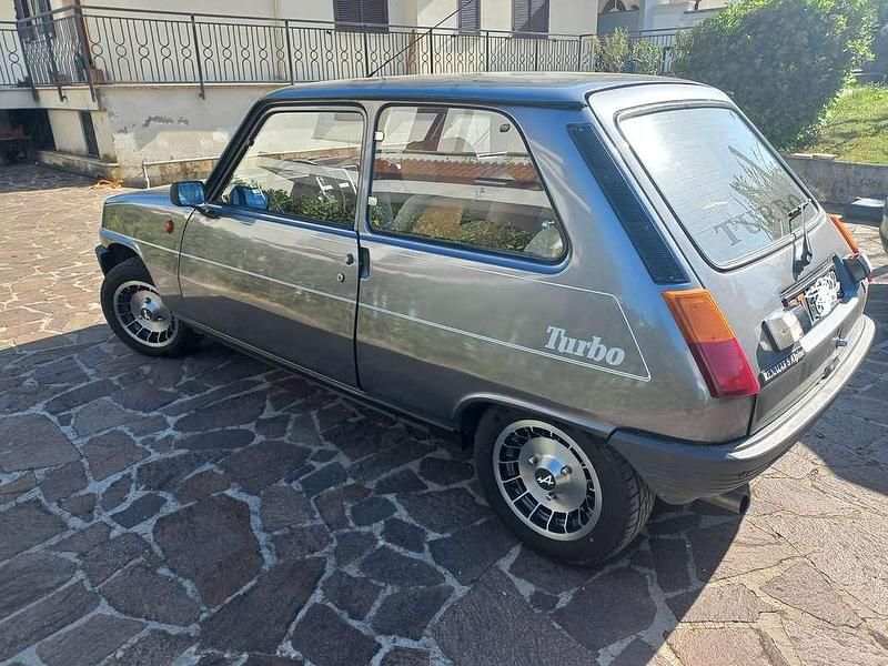 Usata Renault R5 110 CV (80 kW) 1983 Utilitaria