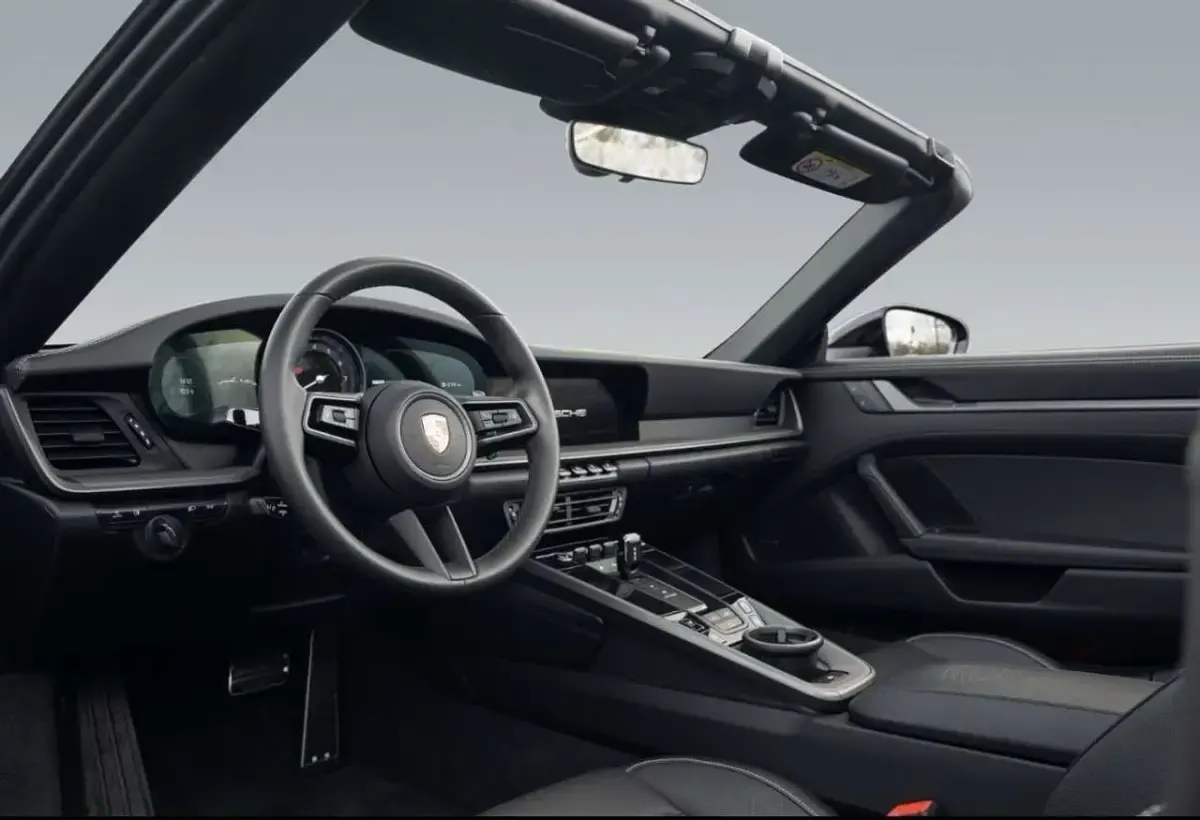 Usata Porsche 911 Carrera 4 Cabriolet 385 CV (283 kW) 2024 Nero Cabrio