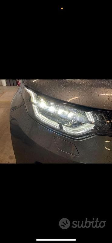 Usata Land Rover Discovery 5 241 CV (177 kW) 2019 Grigio SUV