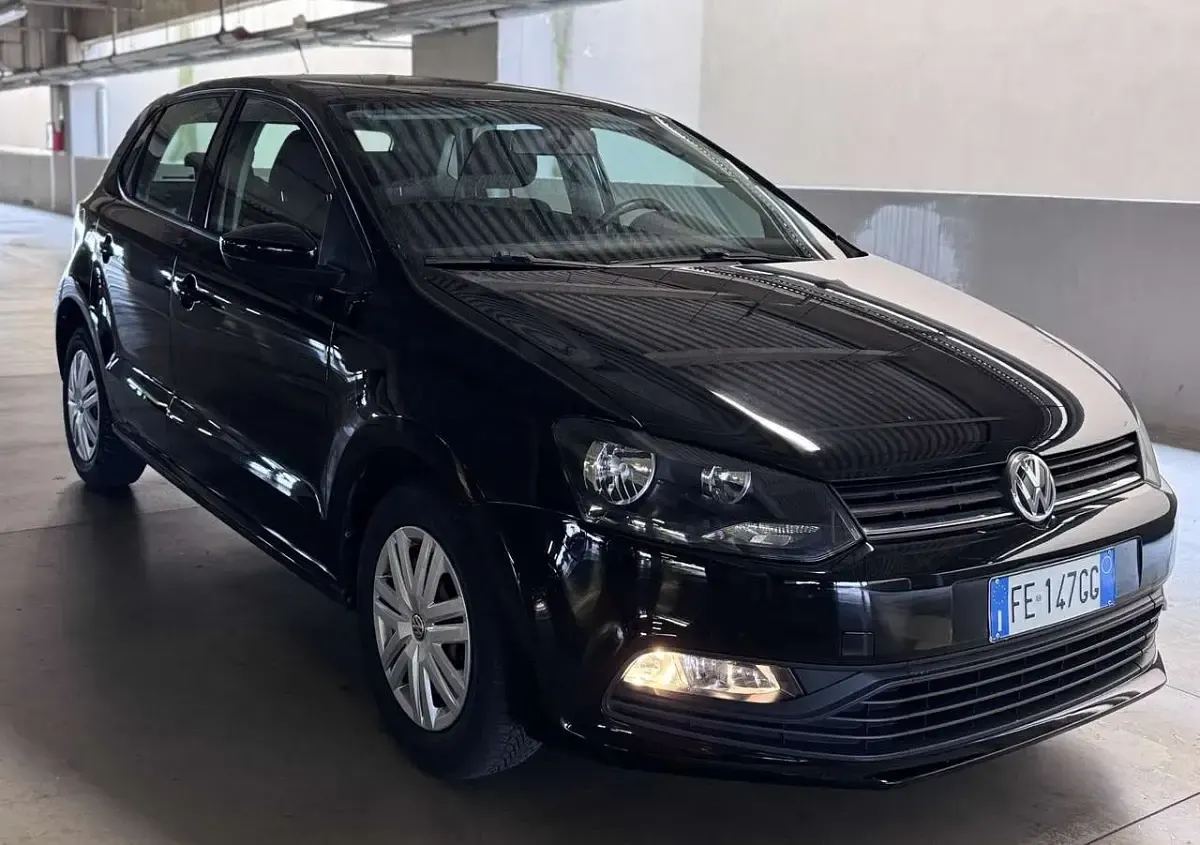 Usata VW Polo Trendline 60 CV (44 kW) 2016 Nero Berlina