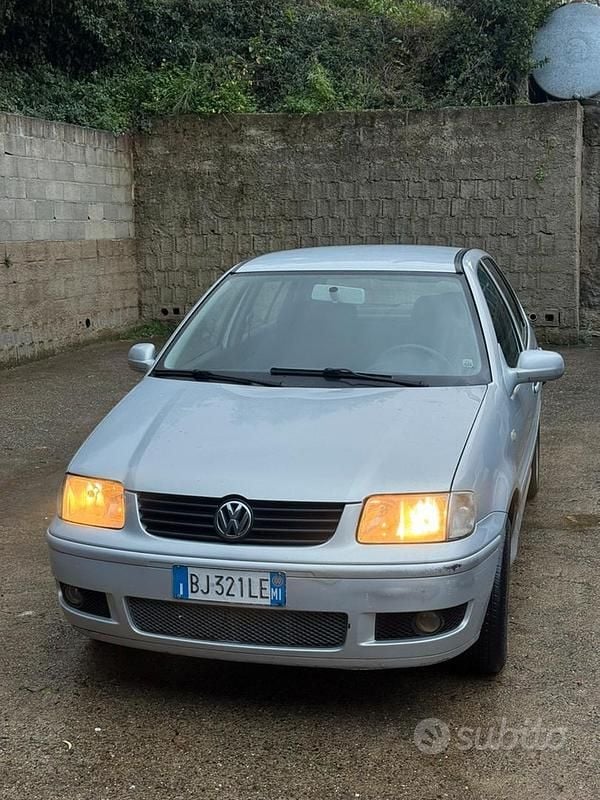 Usata VW Polo 75 CV (55 kW) 2000 Grigio Berlina