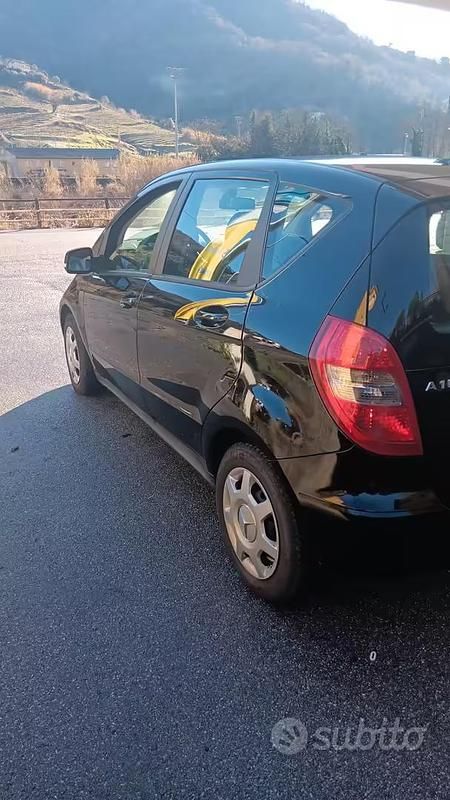 Usata Mercedes A160 Edition 95 CV (69 kW) 2011 Nero Berlina
