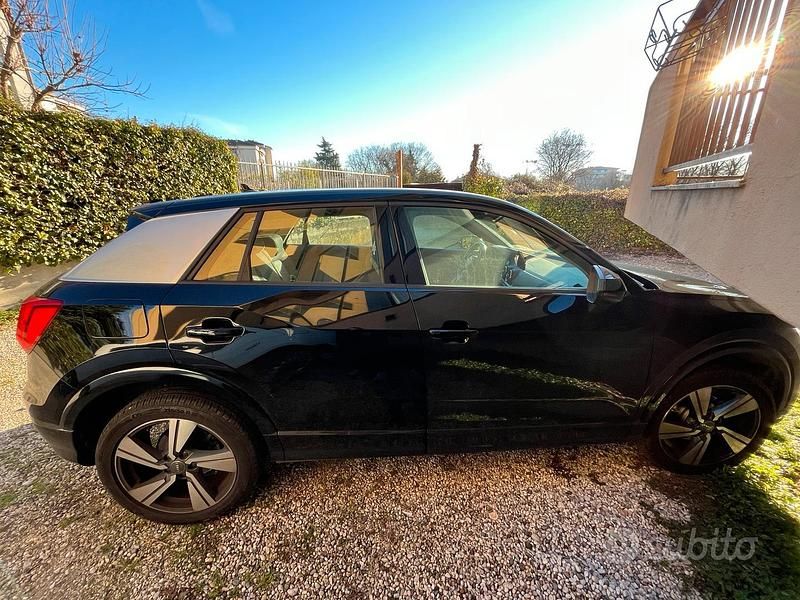 Usata Audi Q2 116 CV (85 kW) 2020 Nero SUV