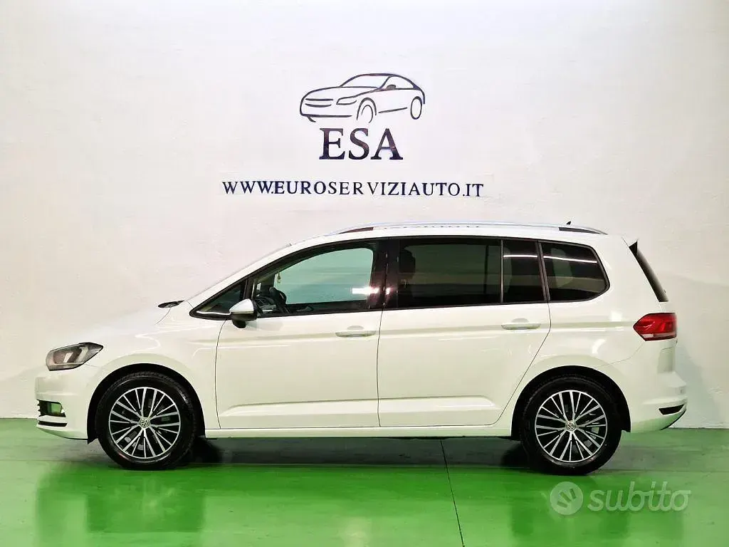 Usata VW Touran Comfortline 116 CV (85 kW) 2017 Bianco Monovolume