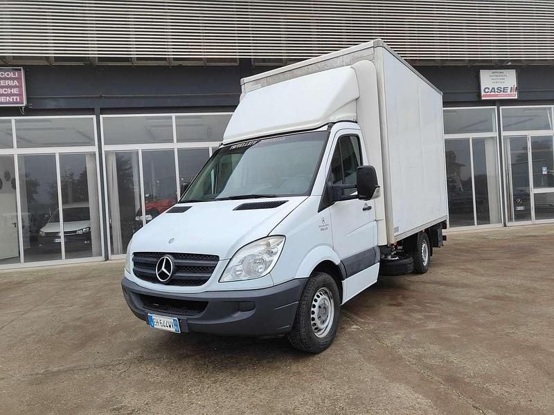Bianco Usata 2011 Mercedes Sprinter Furgone | 15.500 € (Buon prezzo) - Immagine 1/4