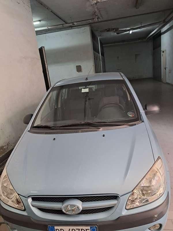 Usata Hyundai Getz Style 66 CV (48 kW) 2006 Blu Utilitaria