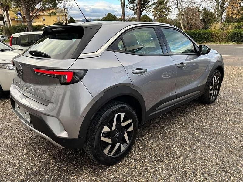 Usata Opel Mokka Elegance 110 CV (80 kW) 2023 Argento SUV