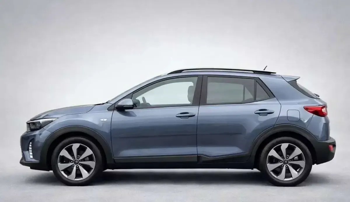 Usata Kia Stonic Urban 84 CV (61 kW) 2024 Blu/azzurro SUV