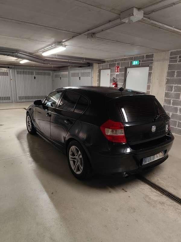 Usata BMW 120 Efficient Dynamics 163 CV (119 kW) 2007 Utilitaria