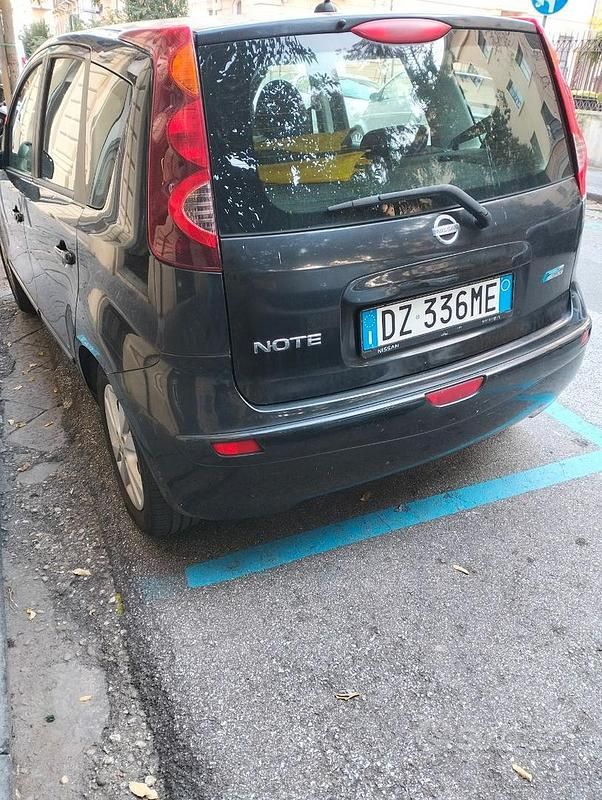Usata Nissan Note 86 CV (63 kW) 2010 Nero Monovolume