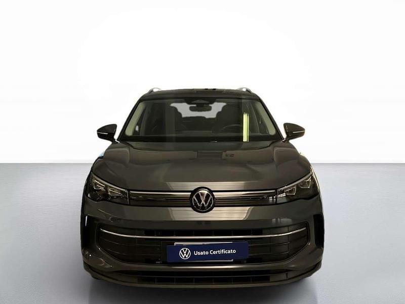 Usata VW Tiguan Edition 204 CV (150 kW) 2025 Dolphin grey metallizzato SUV