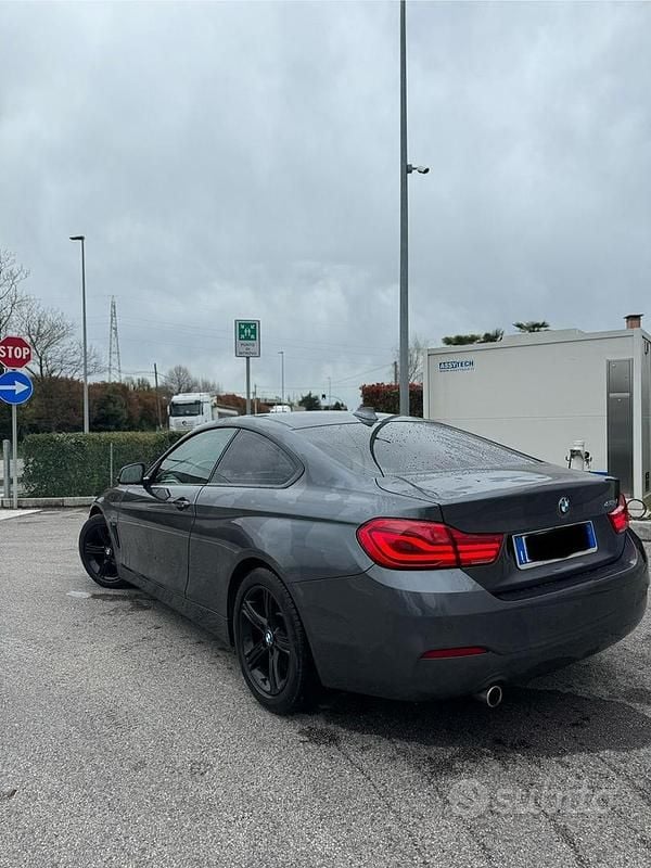 Usata BMW 418 150 CV (110 kW) 2017 Grigio Coupé