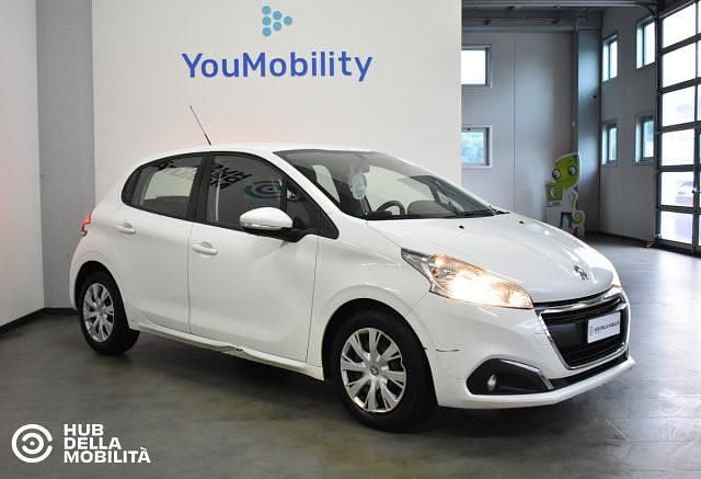 Usata Peugeot 208 Active 75 CV (55 kW) 2018 Bianco Utilitaria