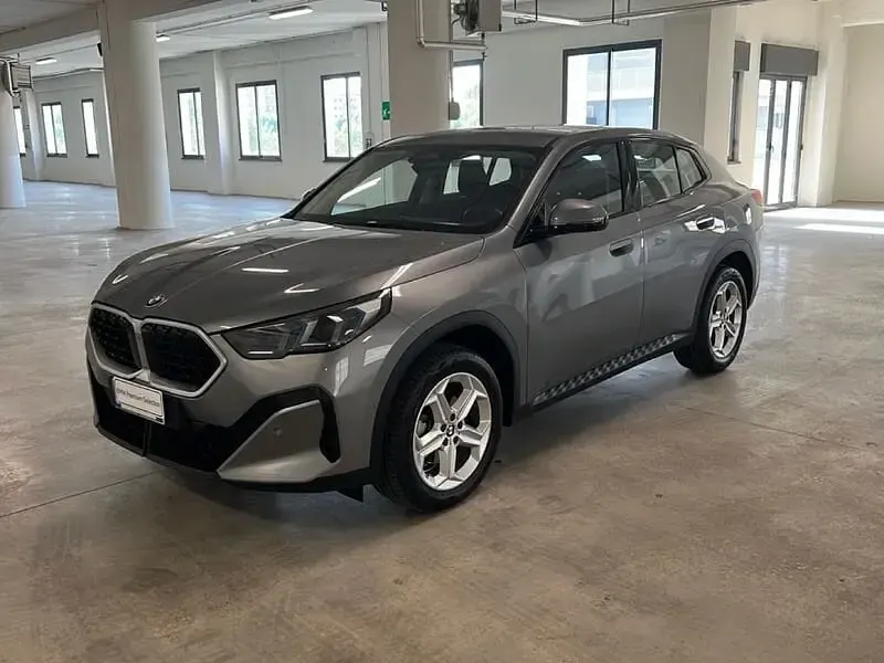 Usata BMW X2 Performance 150 CV (110 kW) 2024 Grigio SUV