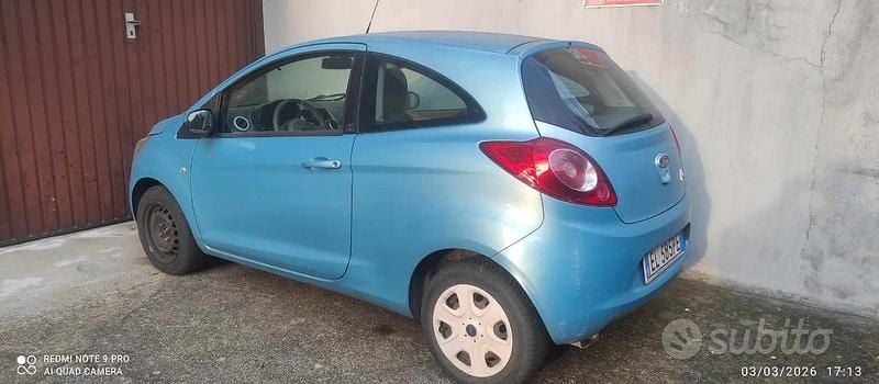 Usata Ford Ka 69 CV (50 kW) 2012 Blu Utilitaria