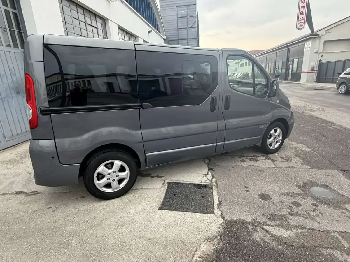 Usata Opel Vivaro 114 CV (83 kW) 2013 Other Monovolume