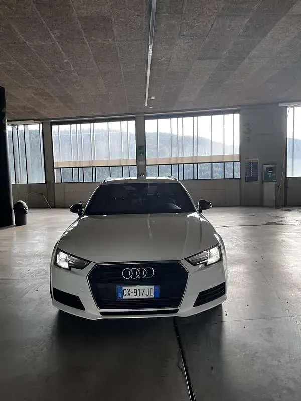 Usata Audi A4 218 CV (160 kW) 2016 Bianco Station wagon
