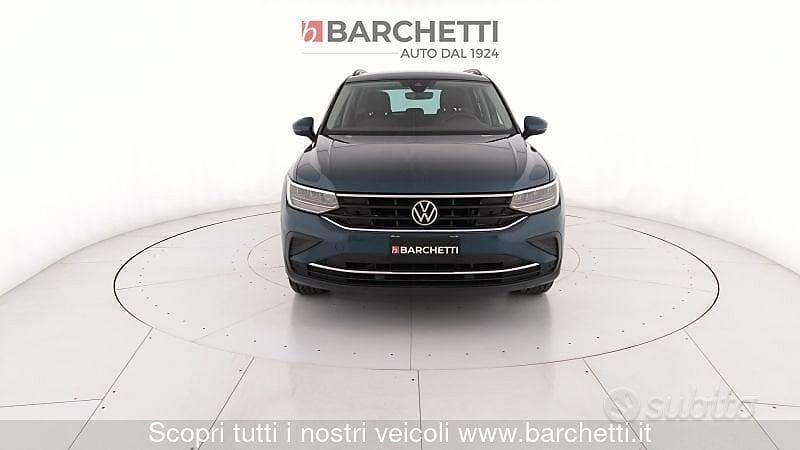 Usata VW Tiguan Life 150 CV (110 kW) 2021 Blu/azzurro SUV