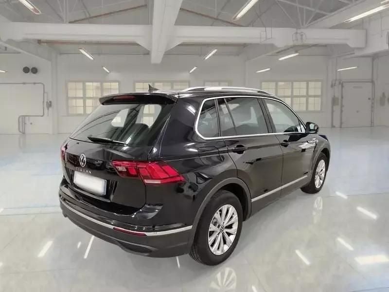 Usata VW Tiguan Life 150 CV (110 kW) 2021 Nero SUV