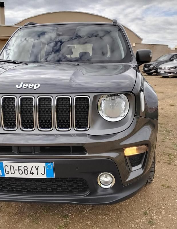 Usata Jeep Renegade Limited 131 CV (96 kW) 2021 Grigio SUV