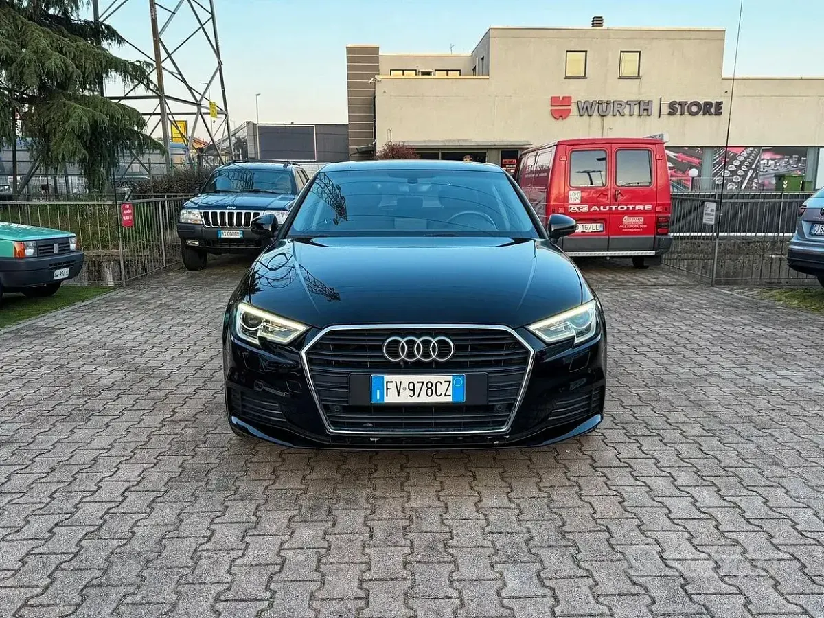 Usata Audi A3 116 CV (85 kW) 2019 Nero Berlina