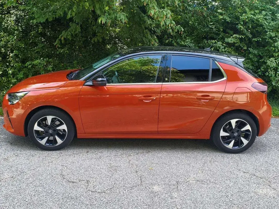 Usata Opel Corsa-e Elegance 100 kW (136 CV) 2021 Utilitaria