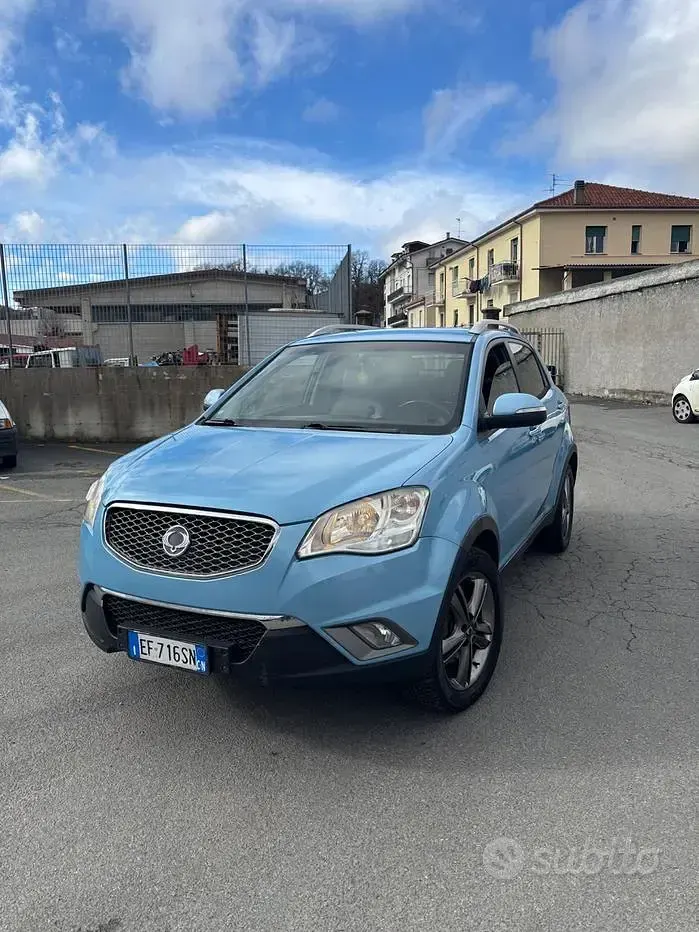 Usata SsangYong Korando 175 CV (128 kW) 2011 SUV
