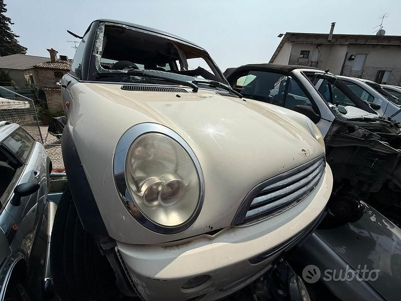 Usata Mini ONE 2004 Utilitaria