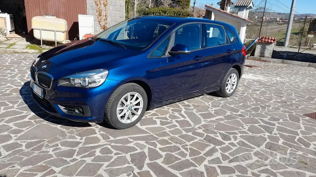 Usata BMW 216 116 CV (85 kW) 2017 Blu Station wagon