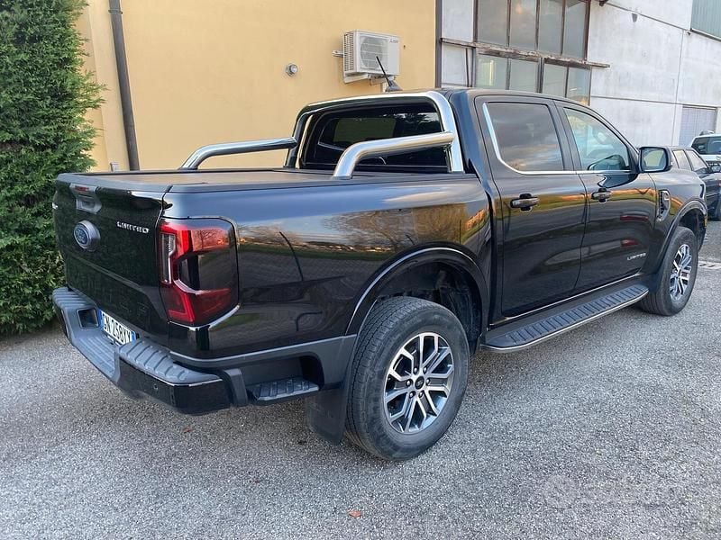 Usata Ford Ranger Limited 205 CV (150 kW) 2023 Nero Pick-up