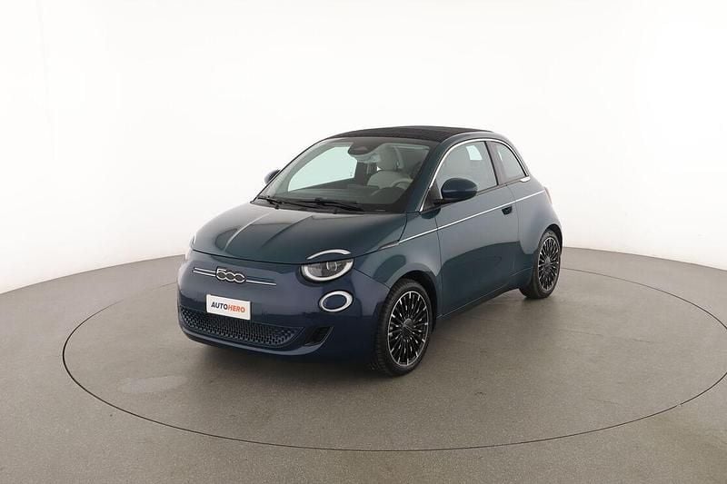 Usata Fiat 500e La Prima 86 kW (118 CV) 2020 Blu Cabrio