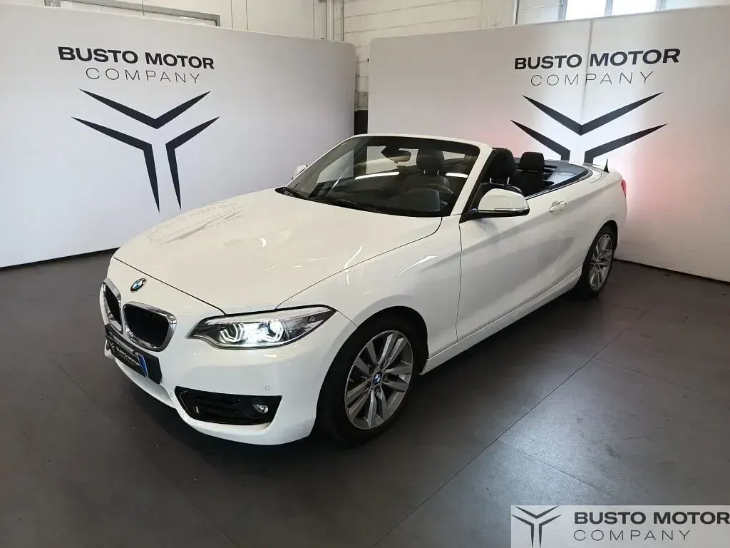 Usata BMW 218 M Sport 136 CV (100 kW) 2018 Bianco / metallizzato Cabrio