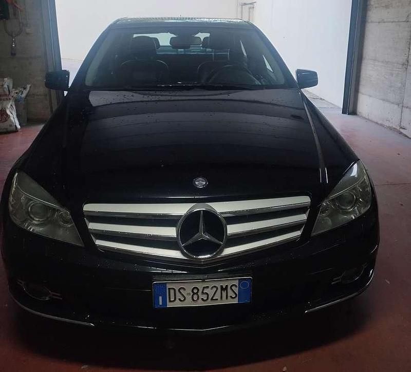 Usata Mercedes C220 Avantgarde 170 CV (125 kW) 2008 Berlina