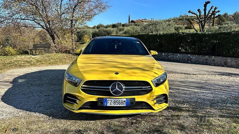Usata Mercedes A45 AMG AMG 305 CV (224 kW) 2019 Giallo Berlina