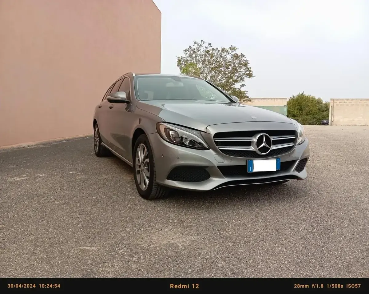 Usata Mercedes C300 203 CV (149 kW) 2015 Grigio Station wagon