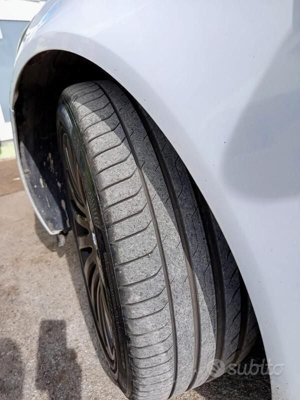 Usata Opel Insignia 131 CV (96 kW) 2010 Berlina