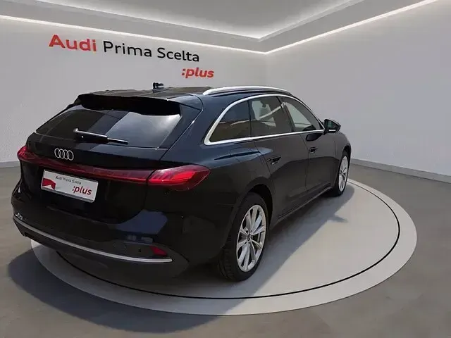 Usata Audi A5 Advanced 204 CV (150 kW) 2025 Nero mythos metallizzato Station wagon