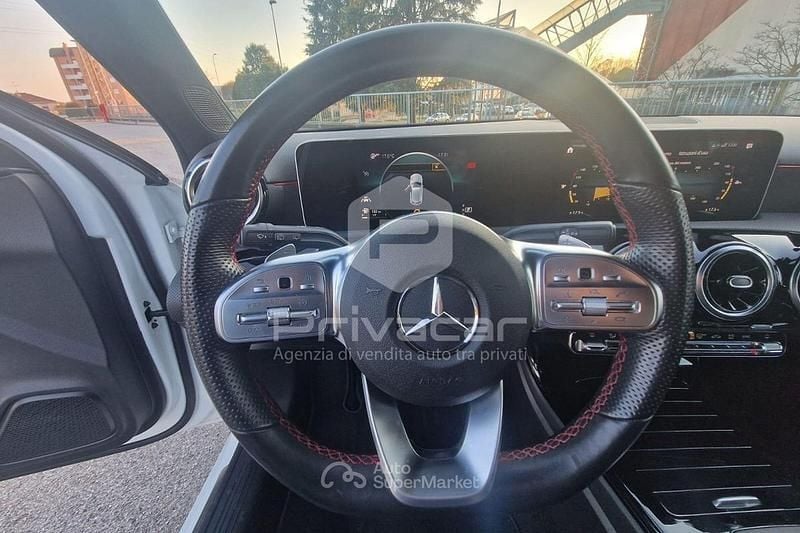 Usata Mercedes A180 Premium 136 CV (100 kW) 2020 Bianco Berlina