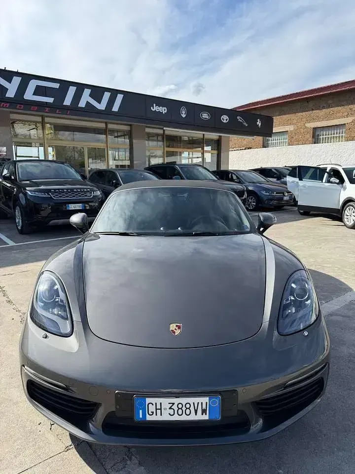Usata Porsche 718 299 CV (219 kW) 2018 Grigio Cabrio