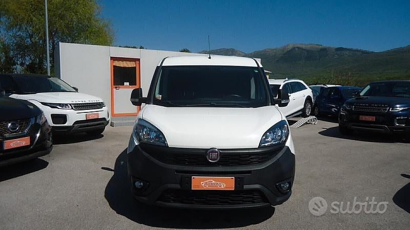 Usata Fiat Doblò 95 CV (69 kW) 2018 Bianco Monovolume
