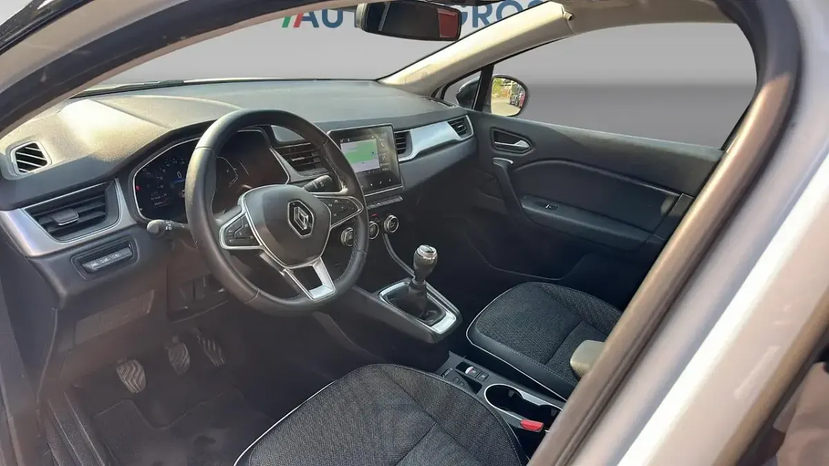 Usata Renault Captur Techno 91 CV (66 kW) 2022 Bianco SUV